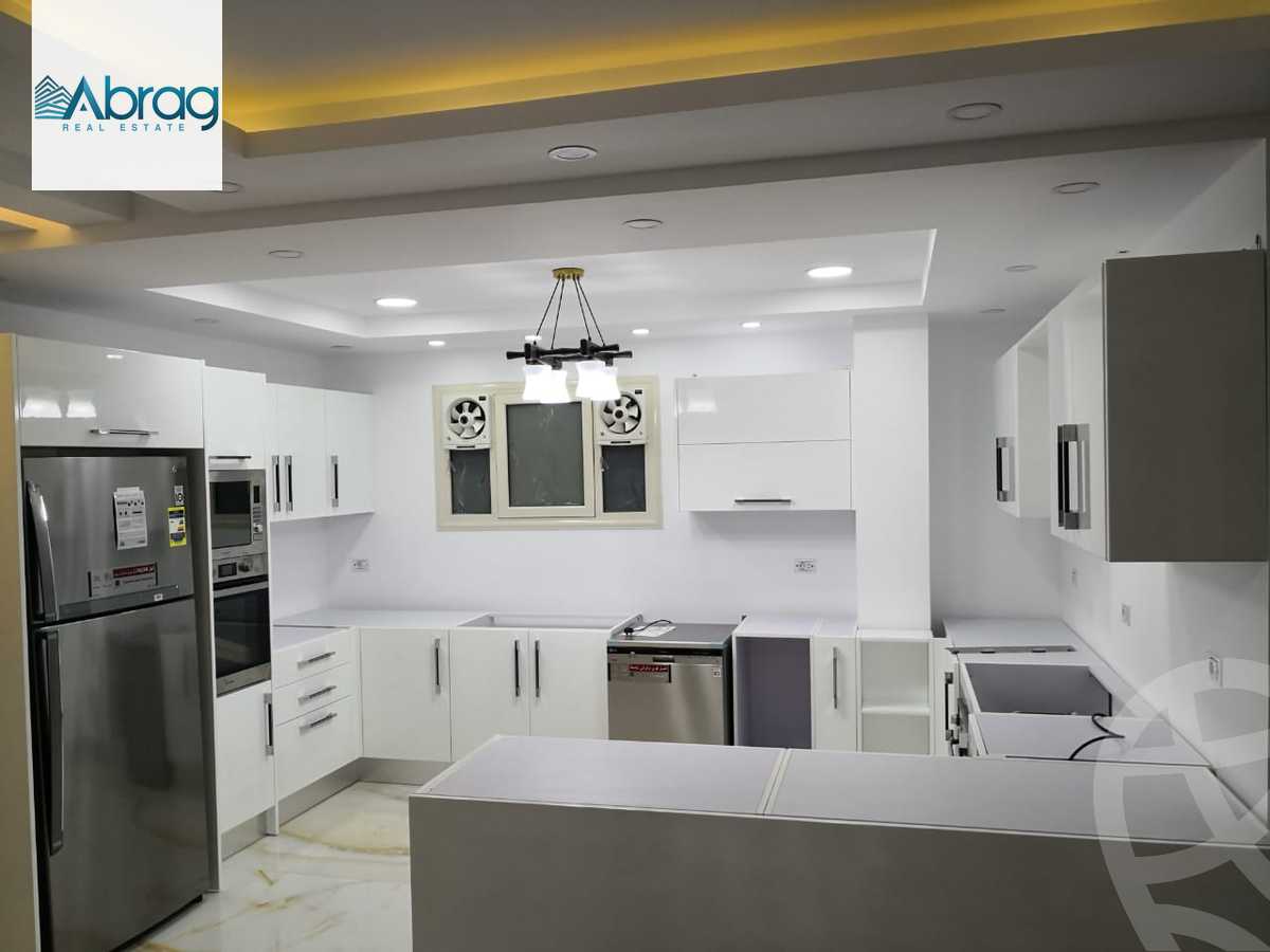 https://aqarmap.com.eg/en/listing/5976192-for-sale-cairo-el-sheikh-zayed-city-compounds-zayed-dunes