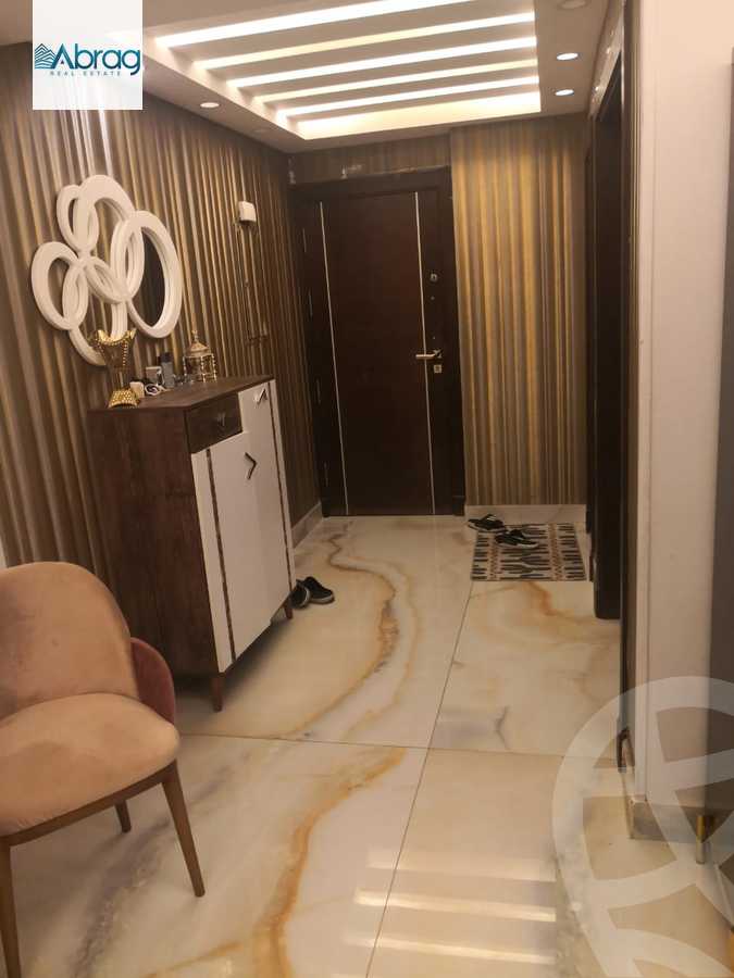 https://aqarmap.com.eg/en/listing/5976192-for-sale-cairo-el-sheikh-zayed-city-compounds-zayed-dunes