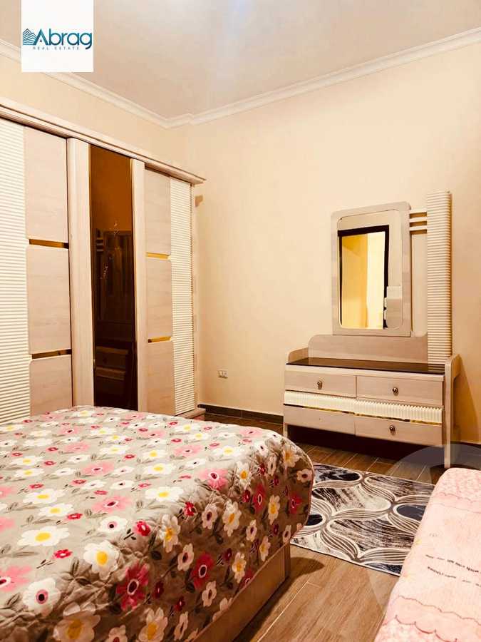 https://aqarmap.com.eg/en/listing/5982548-for-rent-cairo-el-sheikh-zayed-city-compounds-el-khamayel