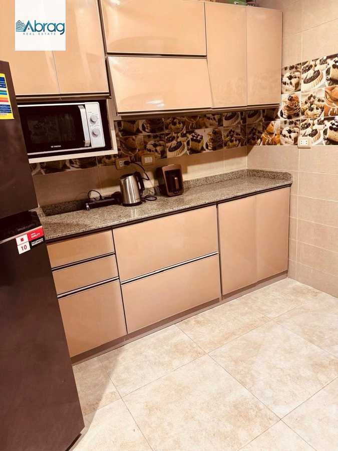 https://aqarmap.com.eg/en/listing/5982548-for-rent-cairo-el-sheikh-zayed-city-compounds-el-khamayel
