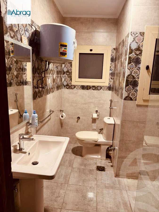 https://aqarmap.com.eg/en/listing/5982548-for-rent-cairo-el-sheikh-zayed-city-compounds-el-khamayel
