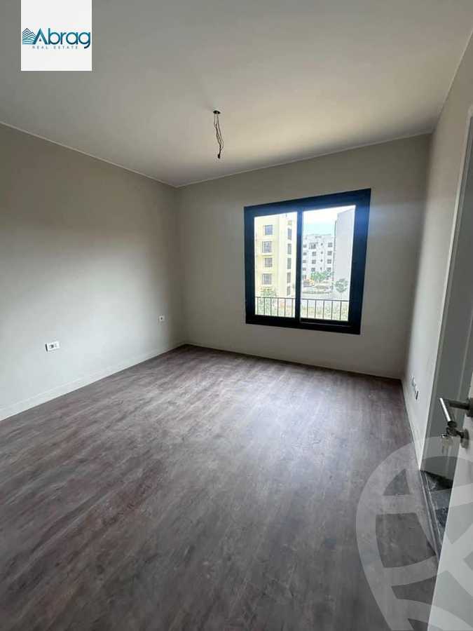 https://aqarmap.com.eg/en/listing/5982902-for-sale-cairo-6th-of-october-hadaeq-october-kmbwnd-fy-hdyq-ktwbr-o-west-tulwa-o-west