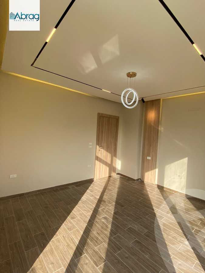 https://aqarmap.com.eg/en/listing/5999031-for-sale-cairo-el-sheikh-zayed-city-compounds-zayed-regency