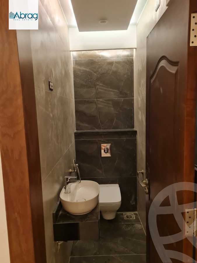 https://aqarmap.com.eg/en/listing/6000972-for-sale-cairo-el-sheikh-zayed-city-compounds-kmbwnd-wn-16-swdyk