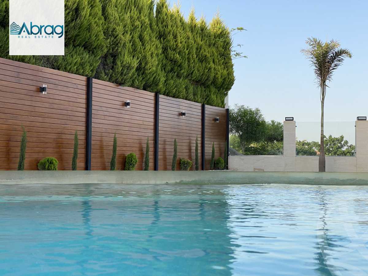 https://aqarmap.com.eg/en/listing/6023380-for-sale-cairo-el-sheikh-zayed-city-compounds-el-rabwa
