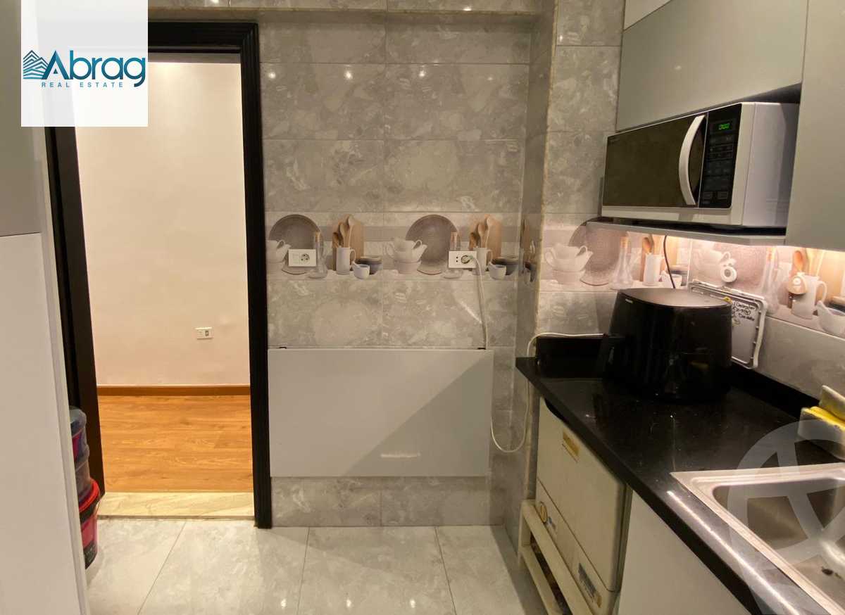 https://aqarmap.com.eg/en/listing/6035778-for-sale-cairo-el-sheikh-zayed-city-compounds-jn-1