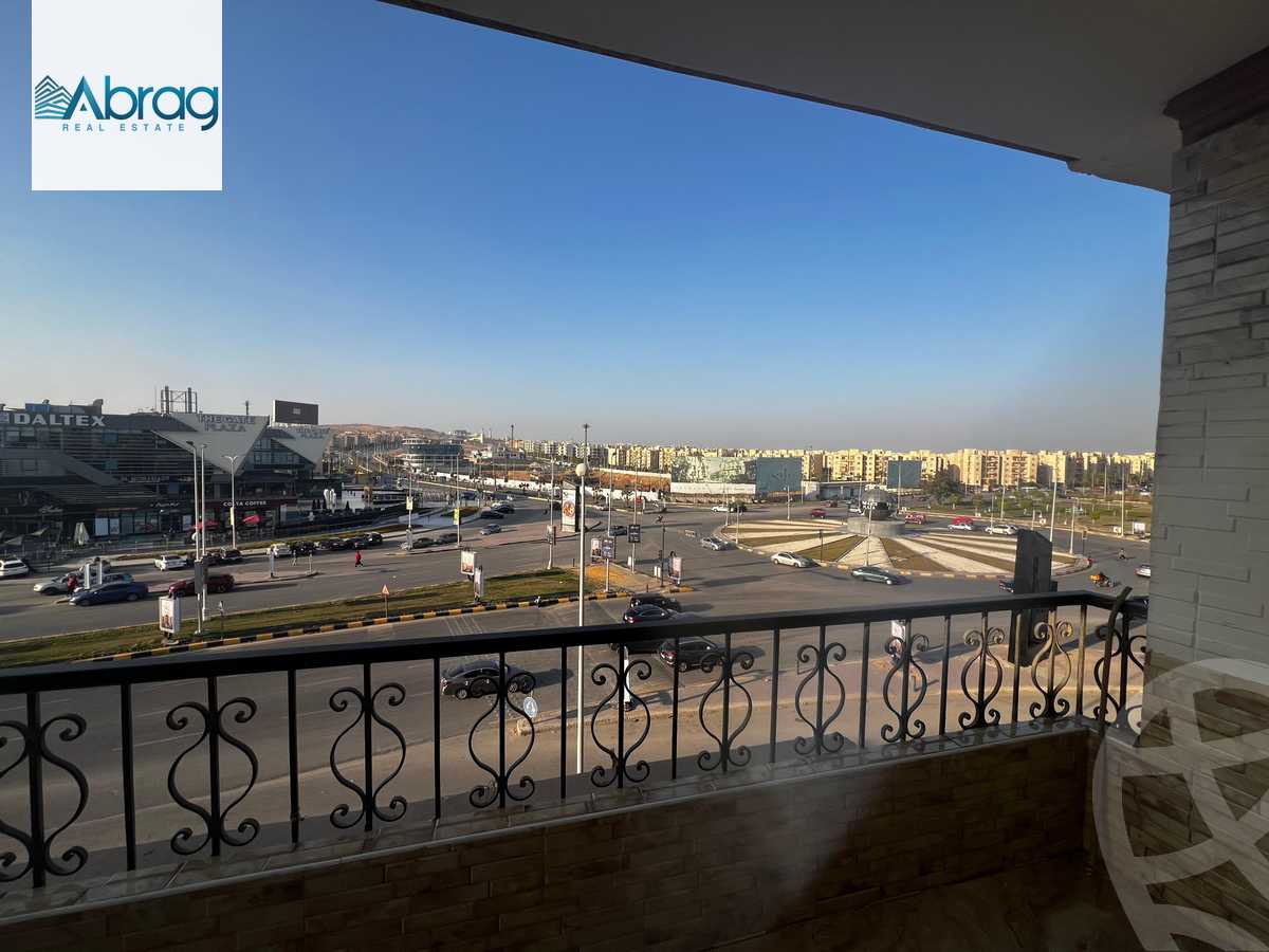 https://aqarmap.com.eg/en/listing/6035805-for-sale-cairo-el-sheikh-zayed-city-el-hay-elthamen-area-1