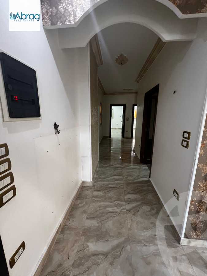https://aqarmap.com.eg/en/listing/6035805-for-sale-cairo-el-sheikh-zayed-city-el-hay-elthamen-area-1