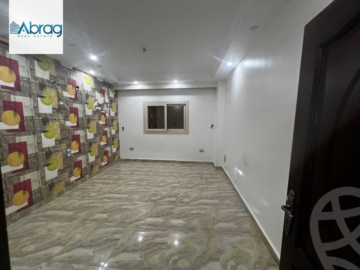 https://aqarmap.com.eg/en/listing/6035805-for-sale-cairo-el-sheikh-zayed-city-el-hay-elthamen-area-1