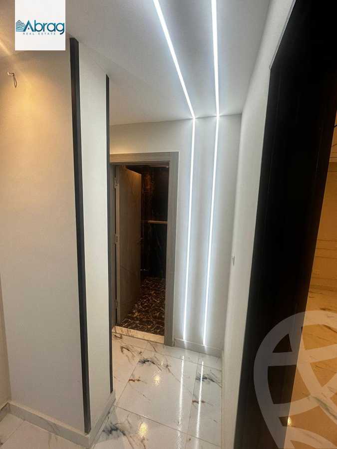 https://aqarmap.com.eg/en/listing/6038553-for-rent-cairo-el-sheikh-zayed-city-compounds-el-khamayel