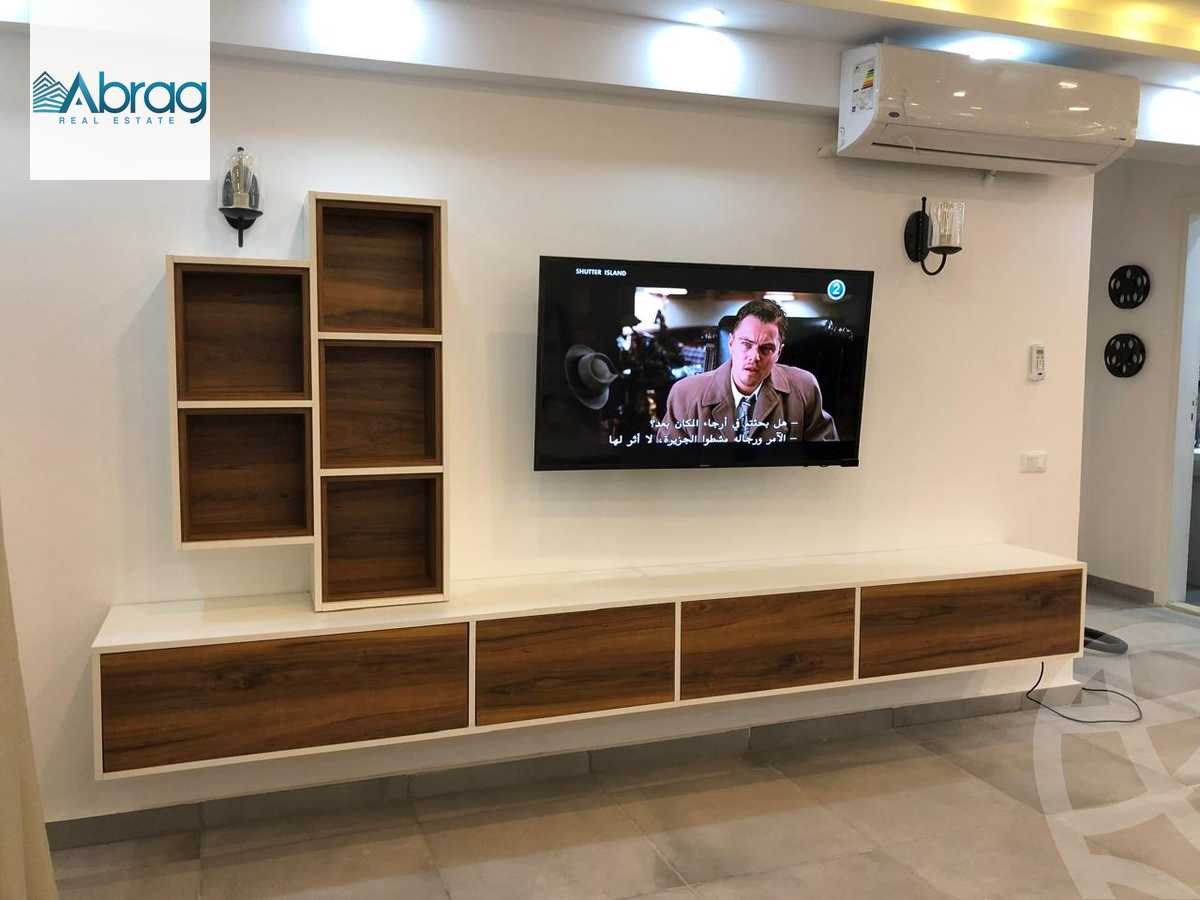 https://aqarmap.com.eg/en/listing/6065213-for-sale-cairo-el-sheikh-zayed-city-compounds-green-3