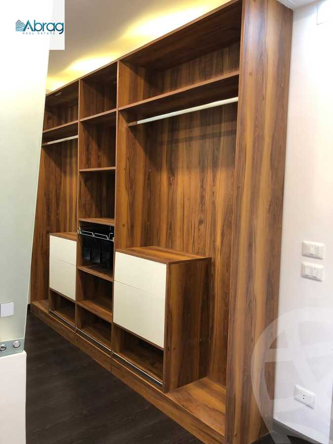 https://aqarmap.com.eg/en/listing/6065213-for-sale-cairo-el-sheikh-zayed-city-compounds-green-3