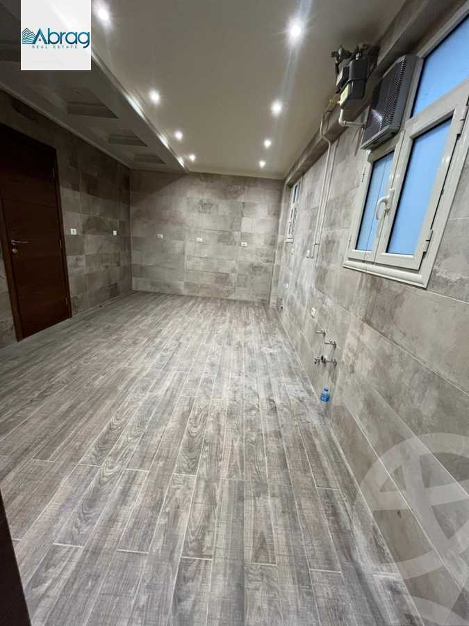 https://aqarmap.com.eg/en/listing/6065283-for-rent-cairo-el-sheikh-zayed-city-compounds-kmbwnd-wyst-twn-swdyk