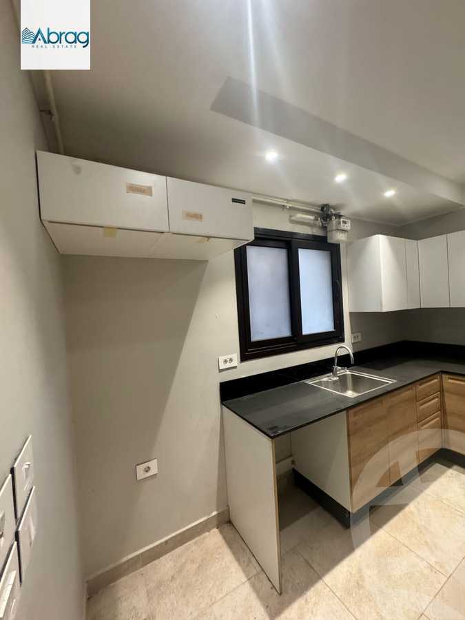 https://aqarmap.com.eg/en/listing/6065283-for-rent-cairo-el-sheikh-zayed-city-compounds-kmbwnd-wyst-twn-swdyk