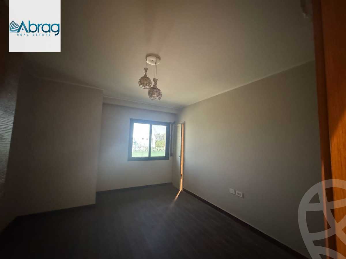 https://aqarmap.com.eg/en/listing/6065494-for-rent-cairo-el-sheikh-zayed-city-compounds-syks-wyst-swdyk