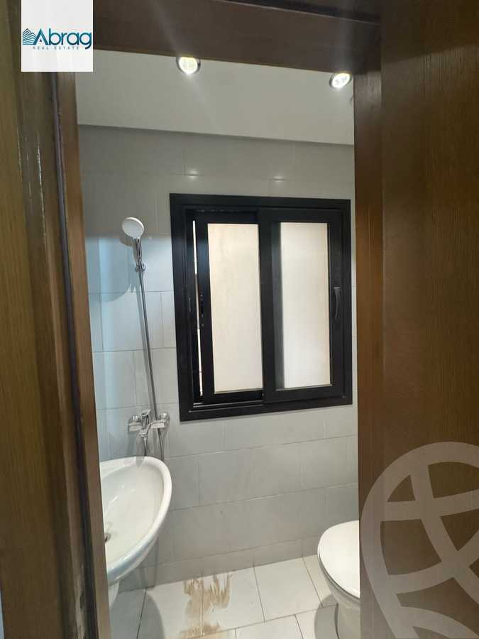 https://aqarmap.com.eg/en/listing/6065494-for-rent-cairo-el-sheikh-zayed-city-compounds-syks-wyst-swdyk