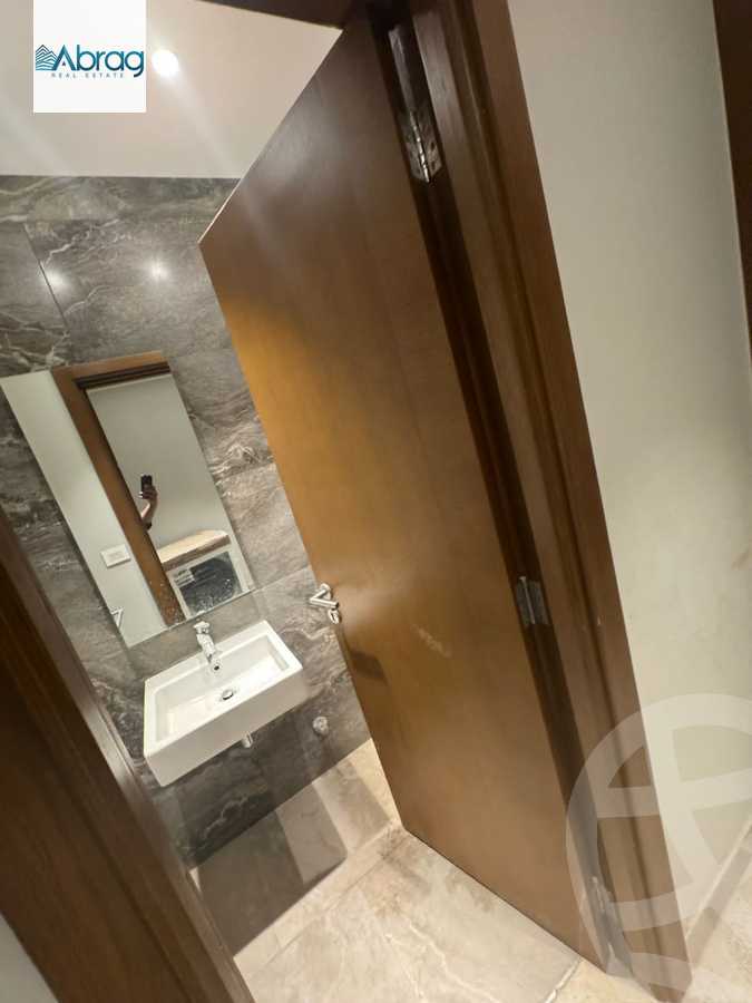 https://aqarmap.com.eg/en/listing/6065494-for-rent-cairo-el-sheikh-zayed-city-compounds-syks-wyst-swdyk