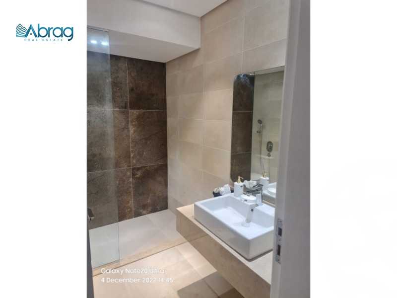 https://aqarmap.com.eg/en/listing/6130650-for-sale-cairo-el-sheikh-zayed-city-compounds-kmbwnd-fyldj-wyst-dr-llttwyr