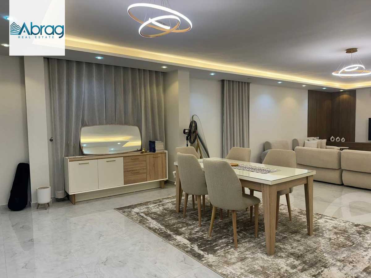 https://aqarmap.com.eg/en/listing/6155038-for-sale-cairo-el-sheikh-zayed-city-compounds-el-yasmeen-compound