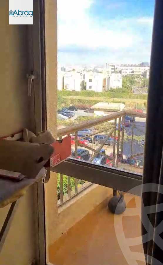 https://aqarmap.com.eg/ar/listing/6155065-for-sale-cairo-el-sheikh-zayed-city-compounds-hadayek-el-mohandiseen