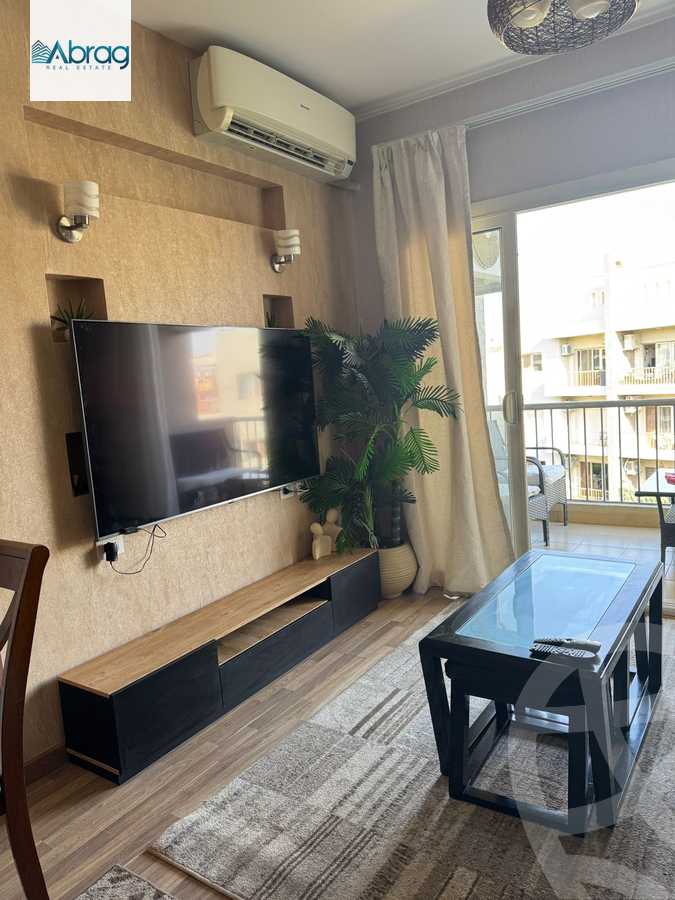 https://aqarmap.com.eg/ar/listing/6183619-for-rent-cairo-el-sheikh-zayed-city-compounds-dh-drys