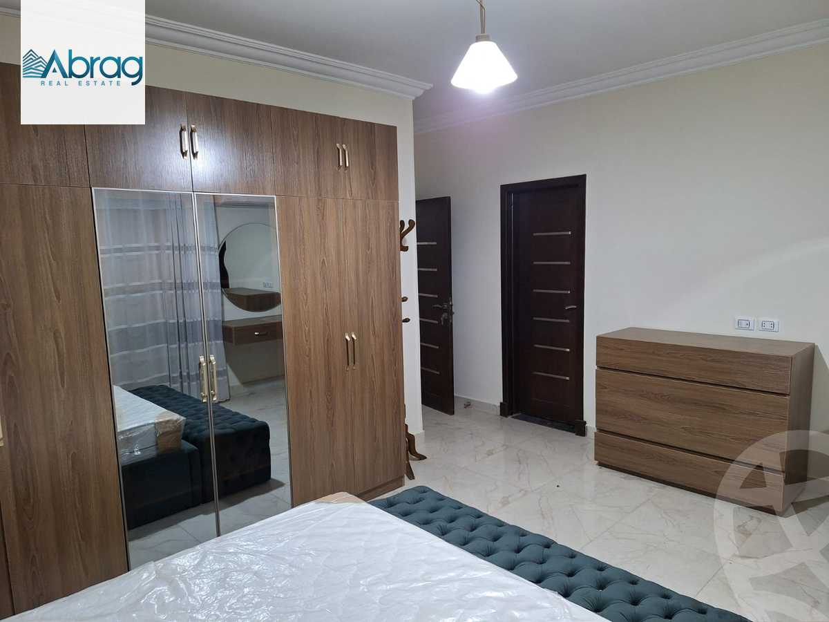 https://aqarmap.com.eg/ar/listing/6212243-for-sale-cairo-el-sheikh-zayed-city-el-hay-elsabeaa-lbstn