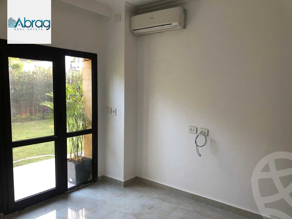 https://aqarmap.com.eg/ar/listing/6253372-for-rent-cairo-el-sheikh-zayed-city-compounds-kmbwnd-wyst-twn-swdyk
