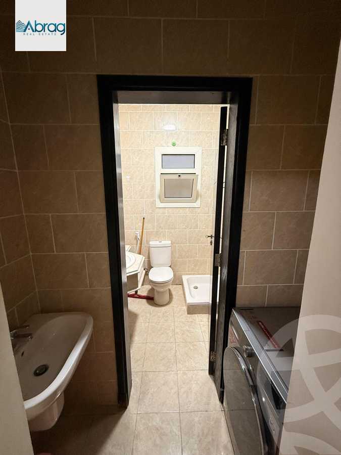 https://aqarmap.com.eg/en/listing/6253400-for-sale-cairo-el-sheikh-zayed-city-compounds-dh-drys
