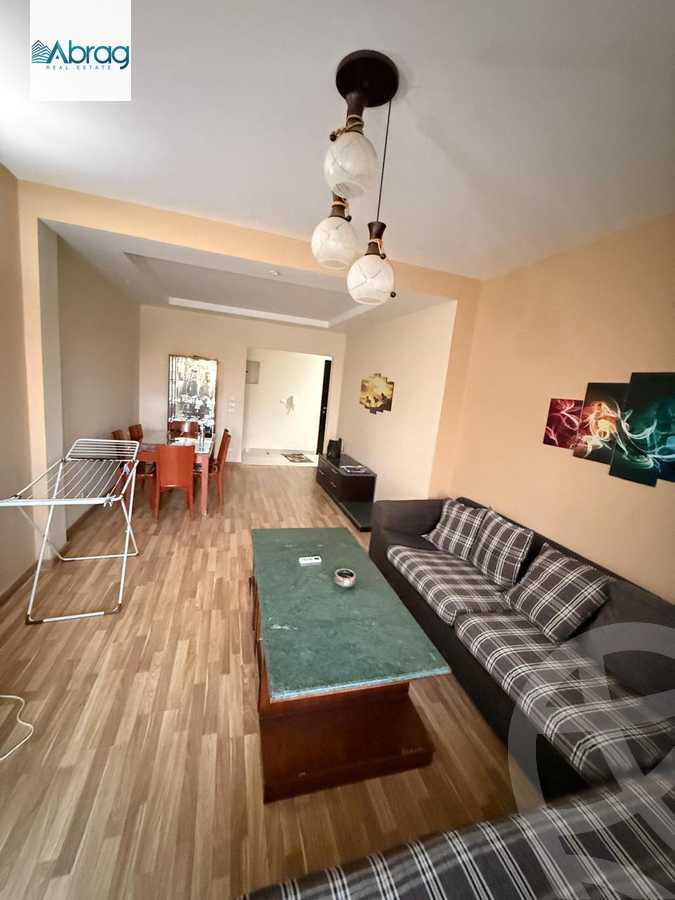 https://aqarmap.com.eg/en/listing/6253400-for-sale-cairo-el-sheikh-zayed-city-compounds-dh-drys