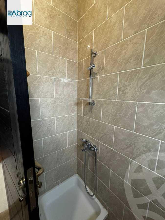 https://aqarmap.com.eg/en/listing/6345387-for-rent-cairo-el-sheikh-zayed-city-compounds-dh-drys