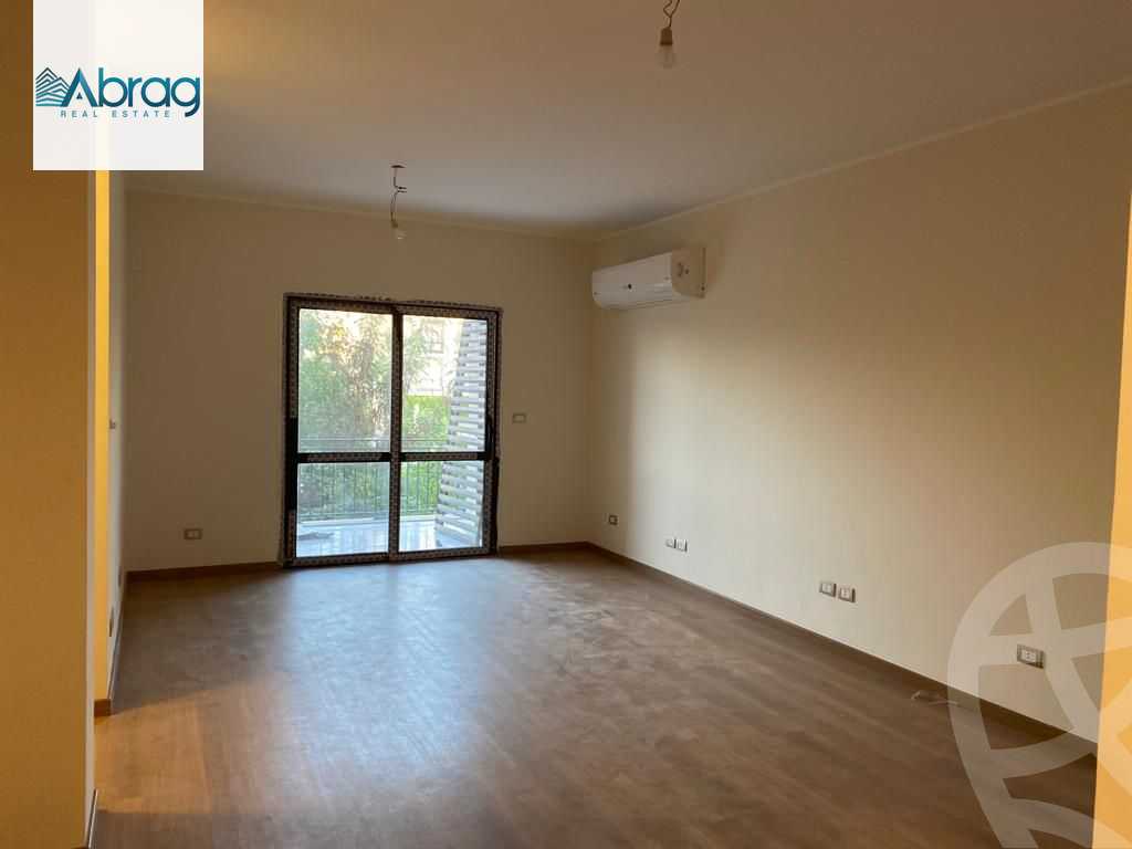 https://aqarmap.com.eg/en/listing/6368788-for-rent-cairo-el-sheikh-zayed-city-compounds-kmbwnd-wyst-twn-swdyk