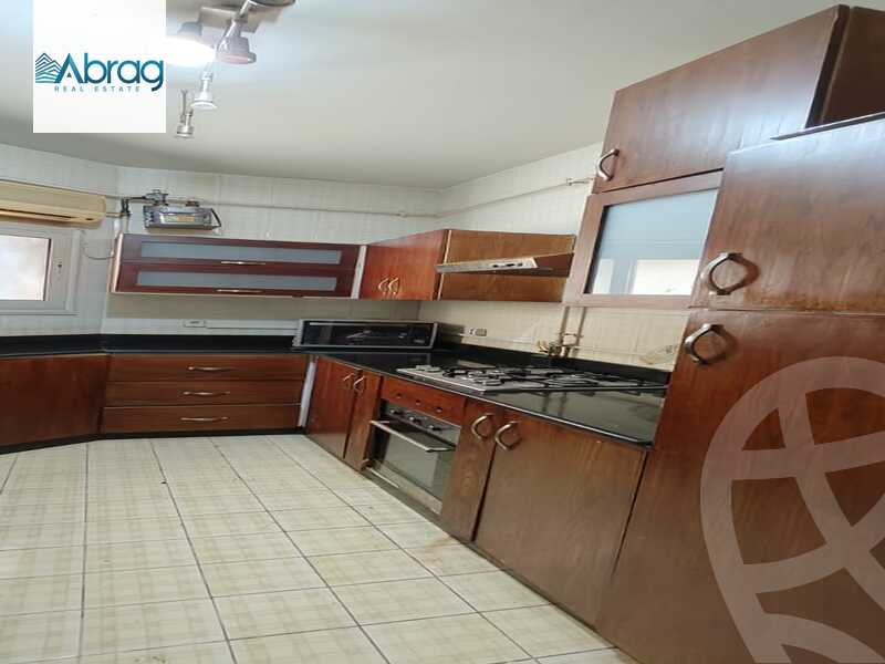 https://aqarmap.com.eg/en/listing/6368858-for-sale-cairo-el-sheikh-zayed-city-compounds-beverly-hills