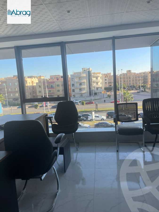 https://aqarmap.com.eg/ar/listing/6424947-for-sale-cairo-el-sheikh-zayed-city-compounds-dh-jyt-blz-mykwn-llttwyr