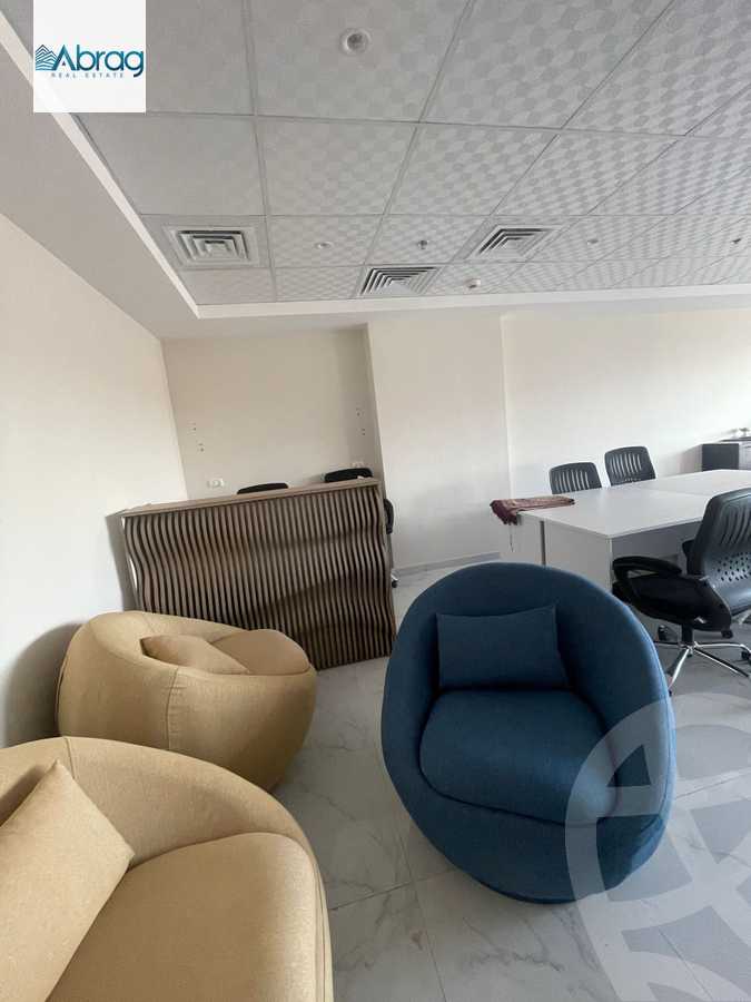 https://aqarmap.com.eg/ar/listing/6424947-for-sale-cairo-el-sheikh-zayed-city-compounds-dh-jyt-blz-mykwn-llttwyr