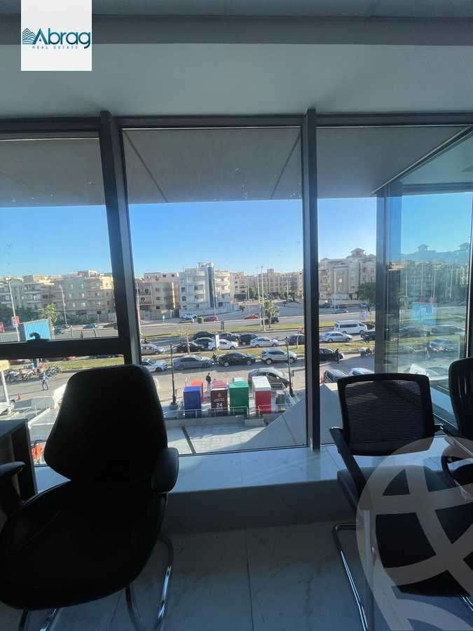 https://aqarmap.com.eg/ar/listing/6424947-for-sale-cairo-el-sheikh-zayed-city-compounds-dh-jyt-blz-mykwn-llttwyr
