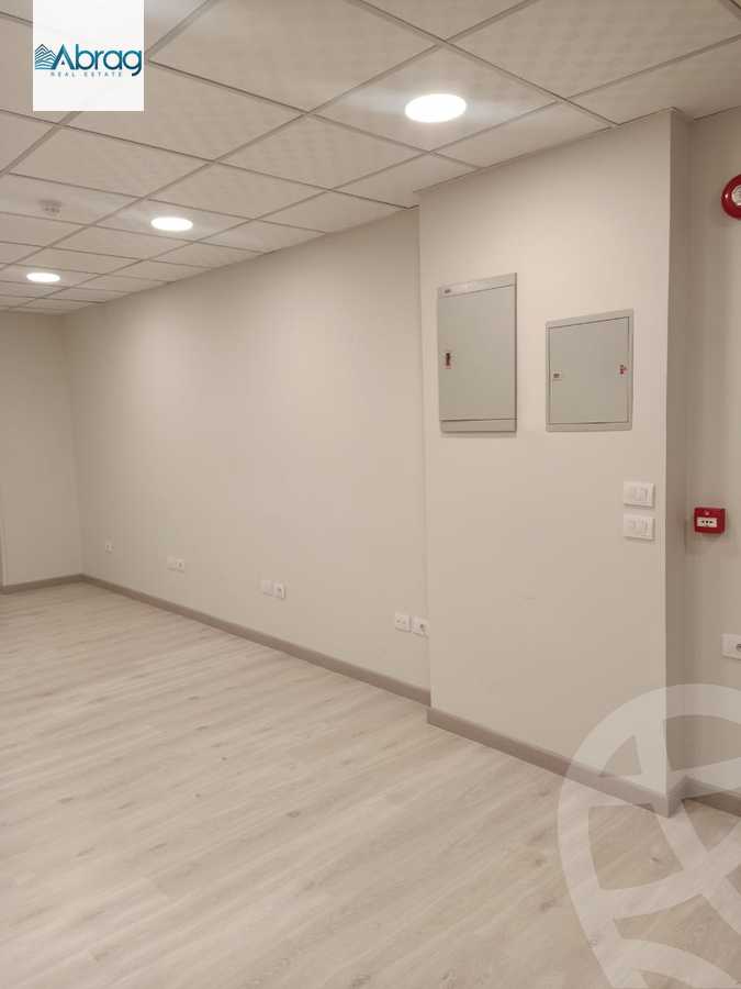 https://aqarmap.com.eg/ar/listing/6433551-for-rent-cairo-el-sheikh-zayed-city-compounds-rkn-blz-mwl-lbdr-llttwyr