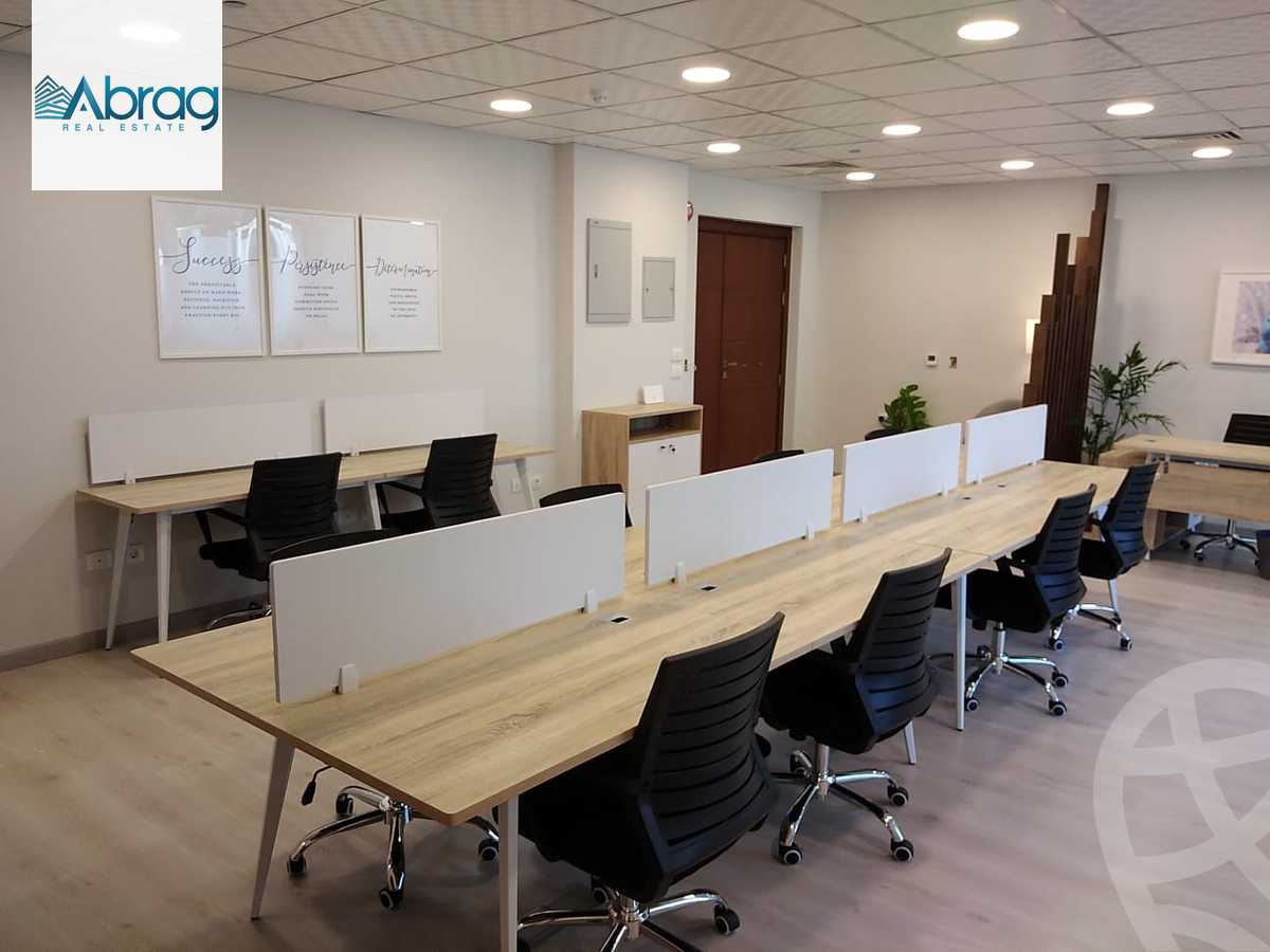 https://aqarmap.com.eg/ar/listing/6433551-for-rent-cairo-el-sheikh-zayed-city-compounds-rkn-blz-mwl-lbdr-llttwyr