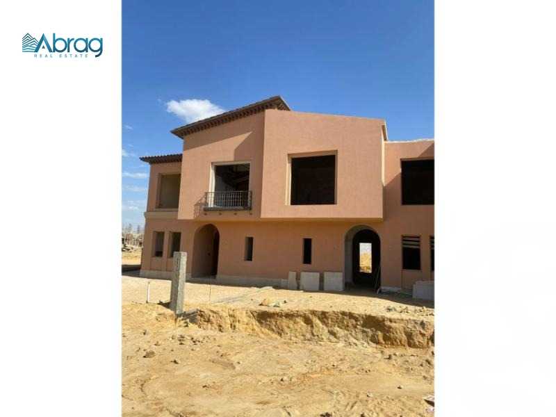 https://aqarmap.com.eg/en/listing/6510233-for-sale-cairo-el-sheikh-zayed-city-compounds-kmbwnd-fyldj-wyst-dr-llttwyr