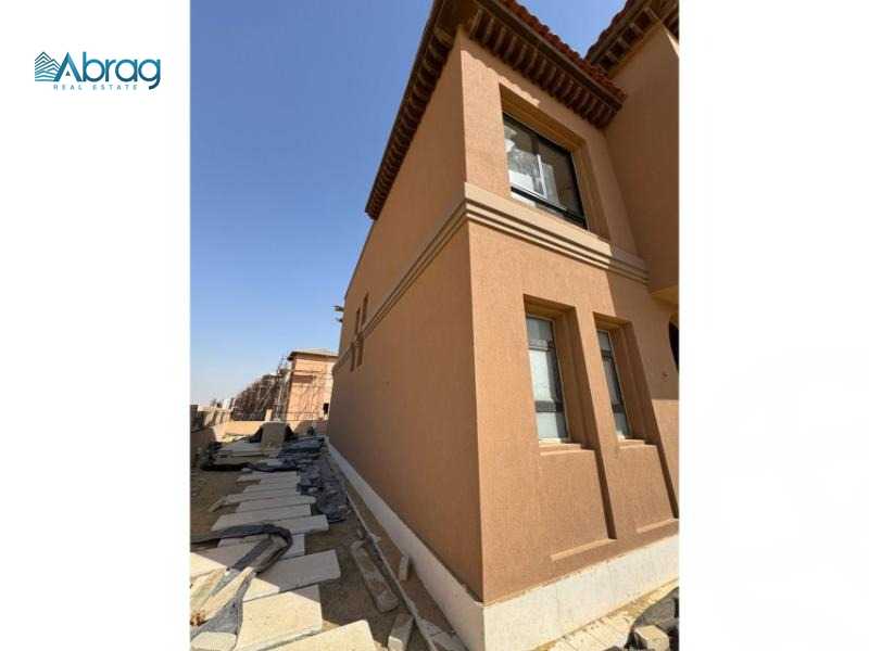 https://aqarmap.com.eg/en/listing/6529203-for-sale-cairo-el-sheikh-zayed-city-compounds-kmbwnd-fyldj-wyst-dr-llttwyr
