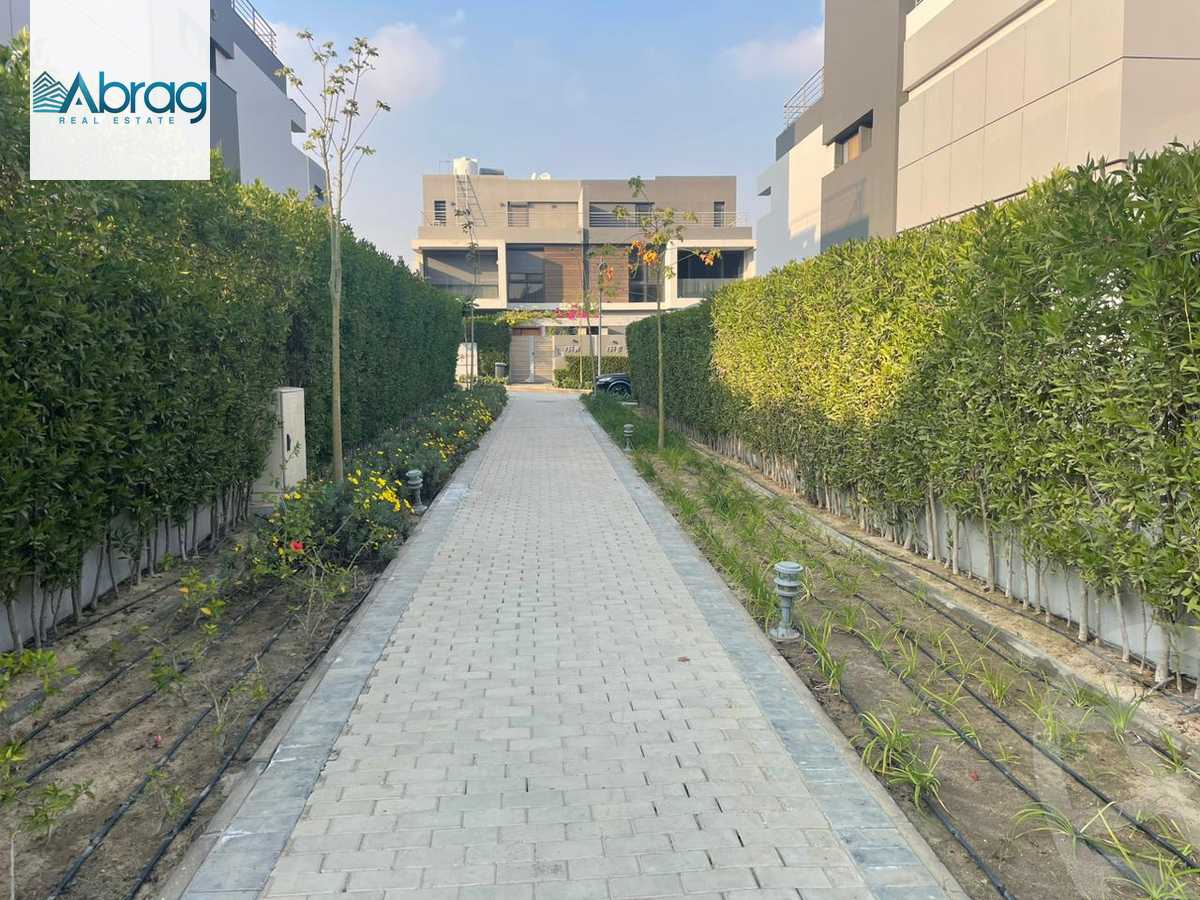 https://aqarmap.com.eg/ar/listing/6542547-for-rent-cairo-el-sheikh-zayed-city-compounds-el-patio-zahraa