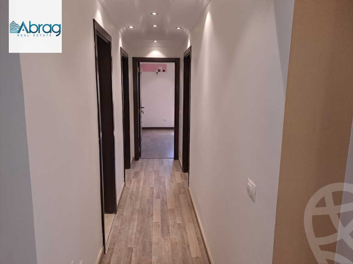 https://aqarmap.com.eg/ar/listing/6568681-for-sale-cairo-el-sheikh-zayed-city-compounds-continental-gardens