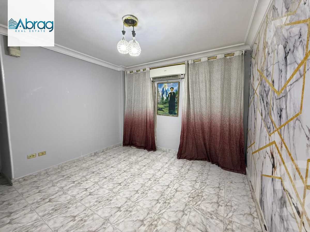 https://aqarmap.com.eg/ar/listing/6569525-for-rent-cairo-el-sheikh-zayed-city-compounds-zayed-2000