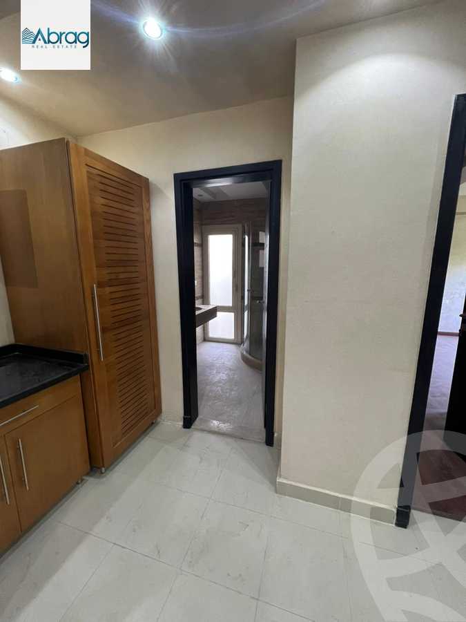 https://aqarmap.com.eg/en/listing/6570756-for-rent-cairo-el-sheikh-zayed-city-compounds-dh-drys