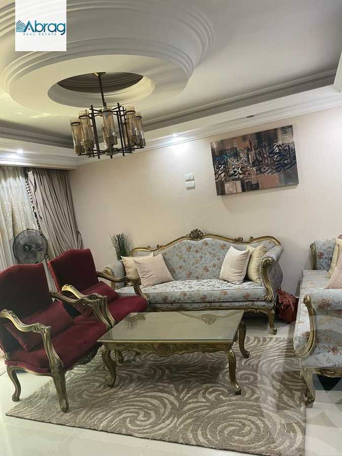 https://aqarmap.com.eg/en/listing/6614378-for-sale-cairo-el-sheikh-zayed-city-el-hay-elsabeaa-lhy-lsb
