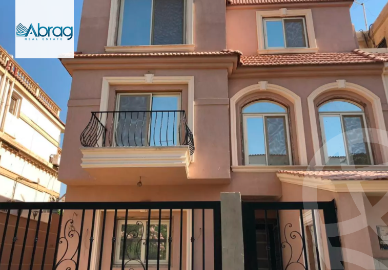 https://aqarmap.com.eg/ar/listing/6280225-for-sale-cairo-el-sheikh-zayed-city-compounds-zayed-2000