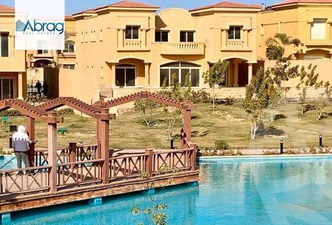 https://aqarmap.com.eg/en/listing/6300070-for-sale-cairo-el-sheikh-zayed-city-compounds-royal-meadows