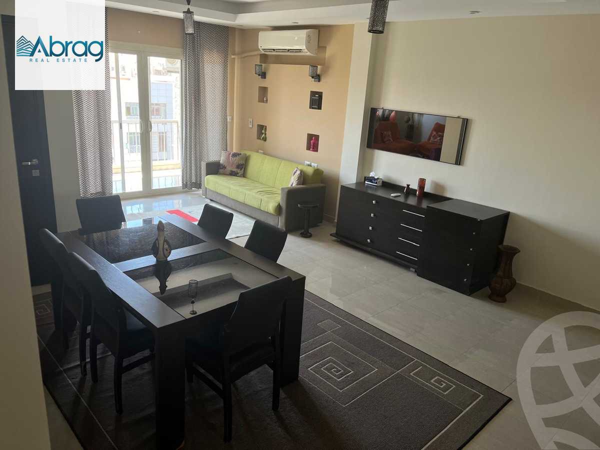 https://aqarmap.com.eg/ar/listing/4939430-for-rent-cairo-el-sheikh-zayed-city-compounds-dh-drys