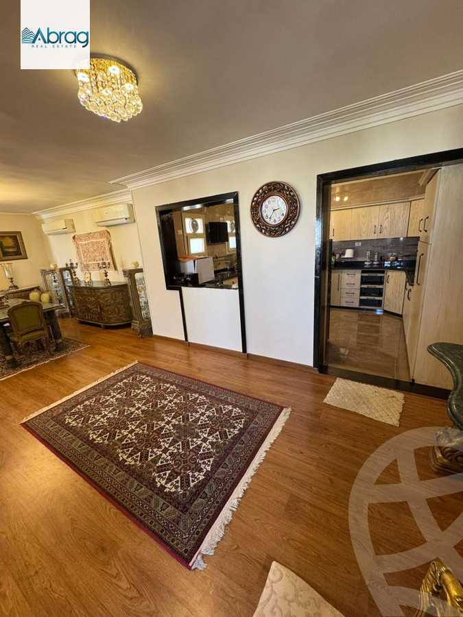 https://aqarmap.com.eg/en/listing/5293478-for-sale-cairo-el-sheikh-zayed-city-compounds-hadayek-el-mohandiseen