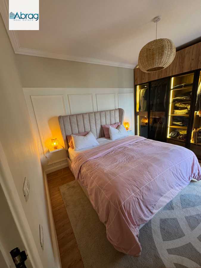 https://aqarmap.com.eg/en/listing/5253603-for-sale-cairo-el-sheikh-zayed-city-compounds-hadayek-el-mohandiseen