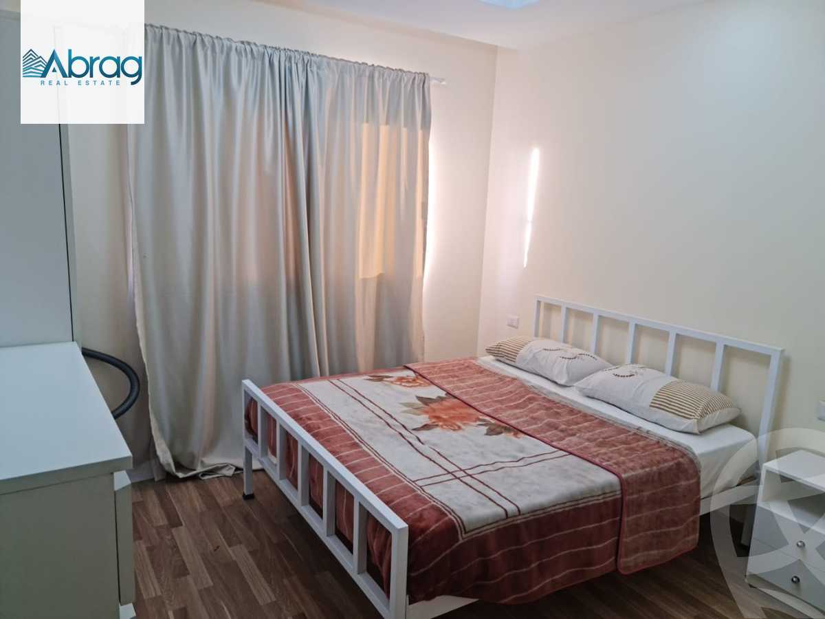 https://aqarmap.com.eg/en/listing/5460265-for-sale-cairo-el-sheikh-zayed-city-compounds-dh-drys